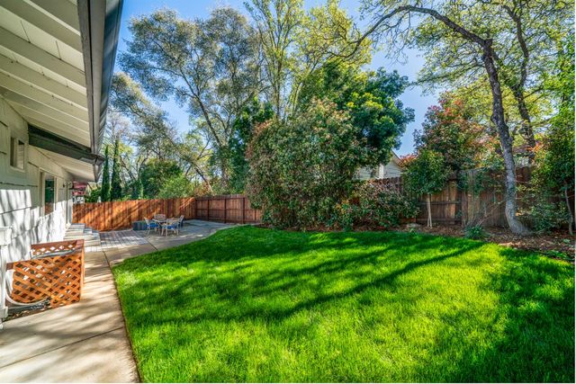 952 King Henry Way, El Dorado Hills, CA 95762