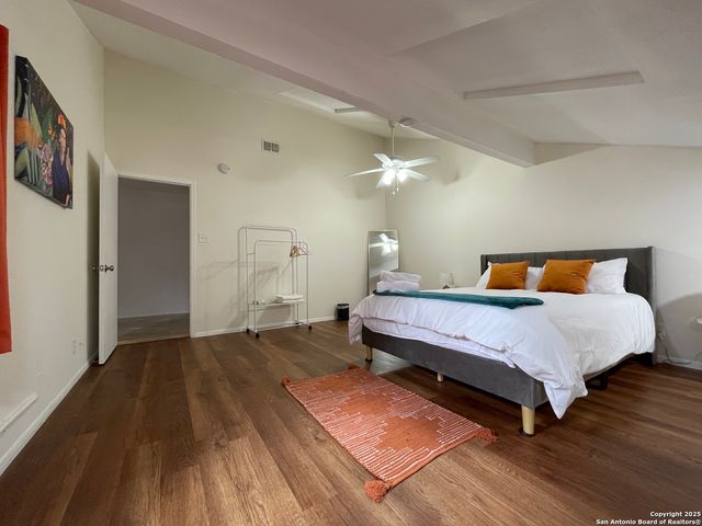 8112 Scottshill, San Antonio, TX 78209