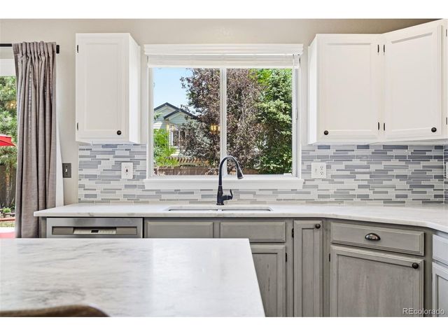 9205 Madras Ct, Highlands Ranch, CO 80130