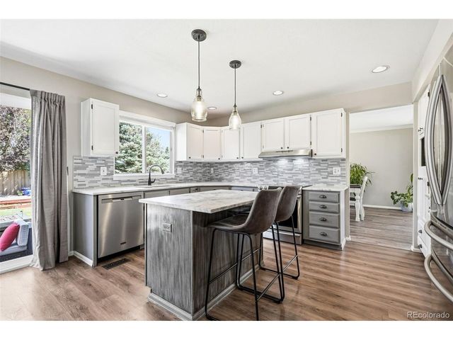 9205 Madras Ct, Highlands Ranch, CO 80130