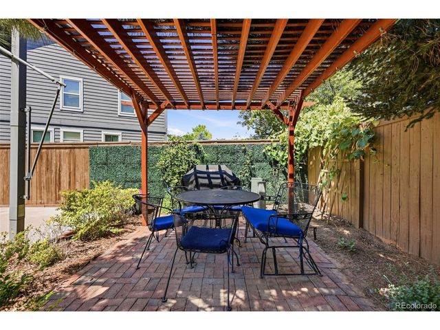 9205 Madras Ct, Highlands Ranch, CO 80130