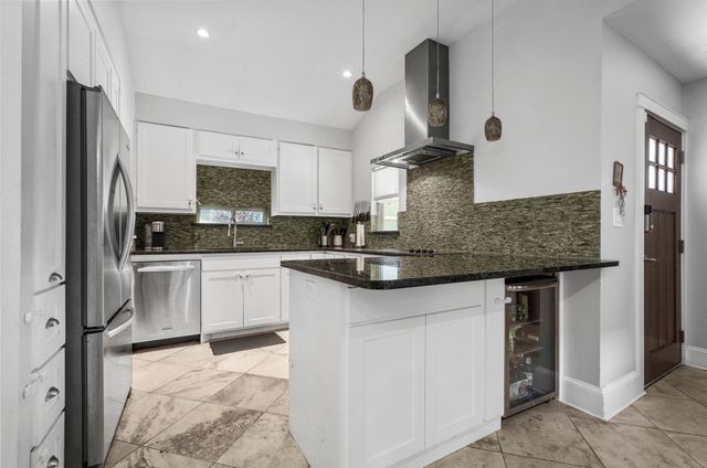 4319 Cabell Drive, Dallas, TX 75204