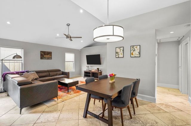 4319 Cabell Drive, Dallas, TX 75204