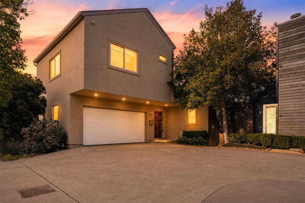 4319 Cabell Drive, Dallas, TX 75204
