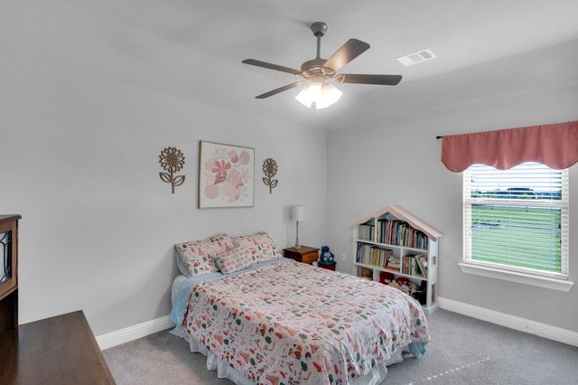 120 Evening Fire Drive, Waxahachie, TX 75167