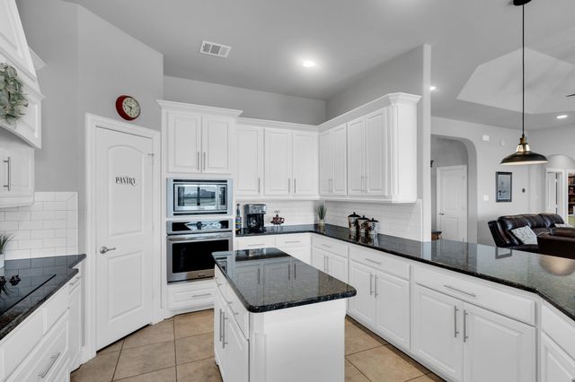 120 Evening Fire Drive, Waxahachie, TX 75167