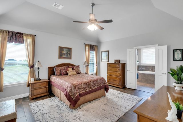 120 Evening Fire Drive, Waxahachie, TX 75167