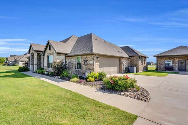 120 Evening Fire Drive, Waxahachie, TX 75167
