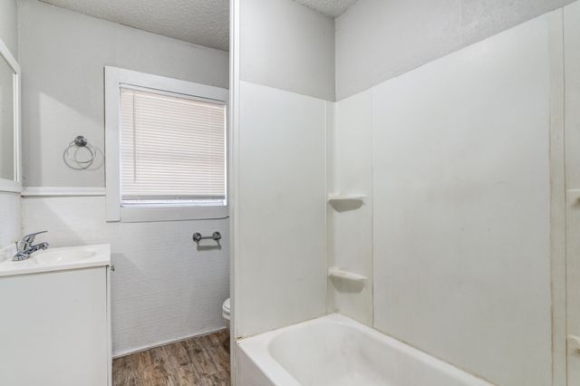 2106 26th Street, Lubbock, TX 79411