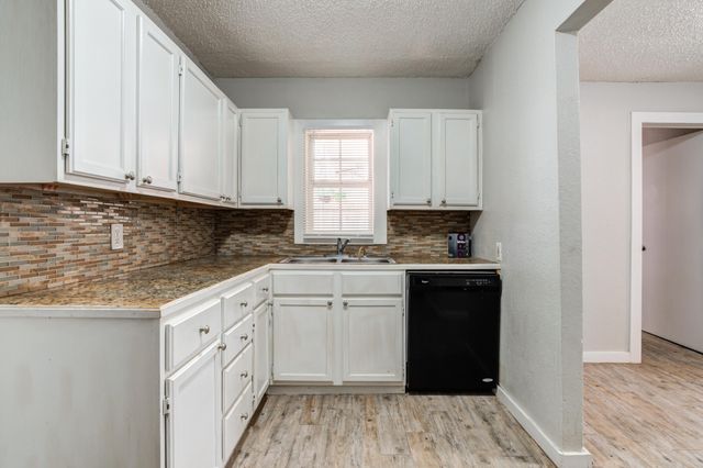 2106 26th Street, Lubbock, TX 79411