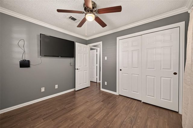 7502 Nightingale Circle, Texas City, TX 77591