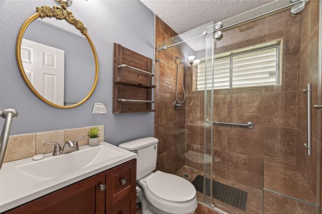 7502 Nightingale Circle, Texas City, TX 77591