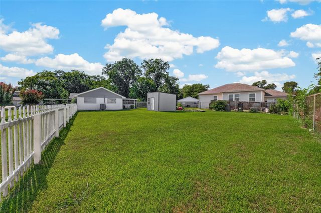 7502 Nightingale Circle, Texas City, TX 77591
