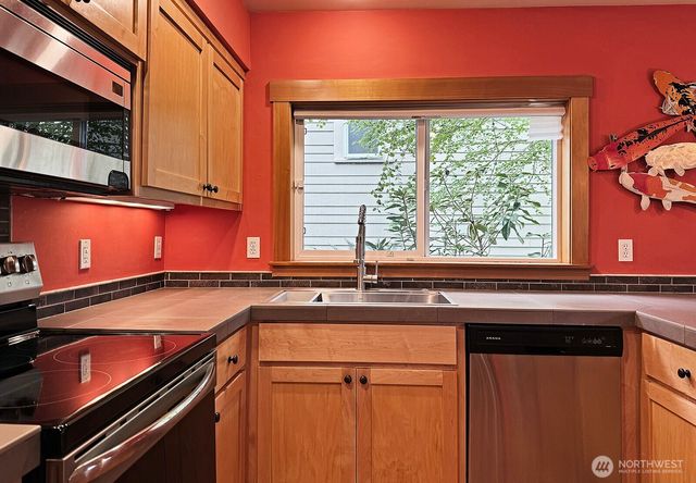 1021 High View Street, Langley, WA 98260