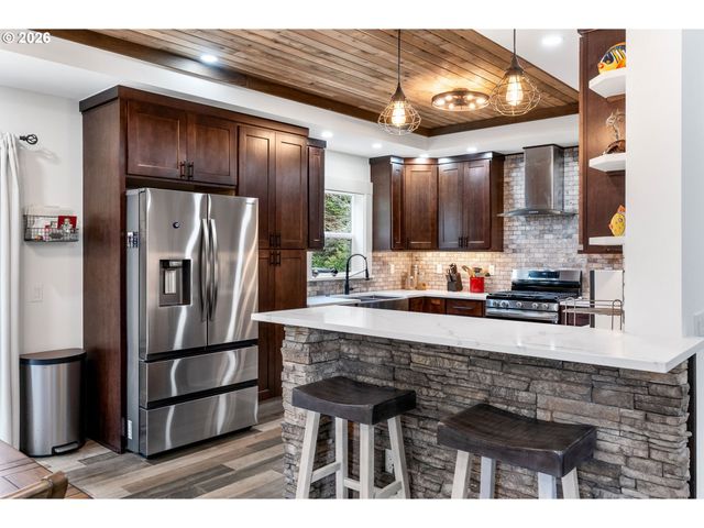 1010 Nw STILL COVE Ln, Stevenson, WA 98648