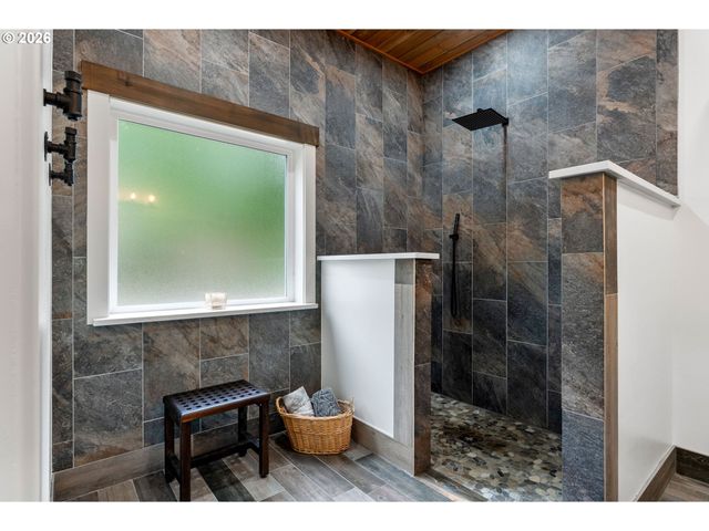 1010 Nw STILL COVE Ln, Stevenson, WA 98648