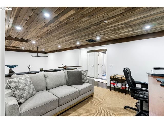 1010 Nw STILL COVE Ln, Stevenson, WA 98648