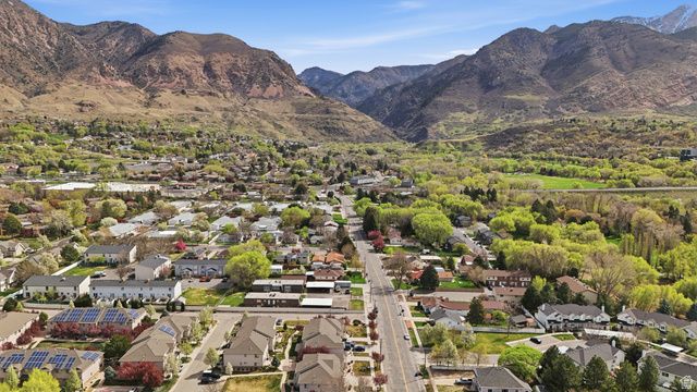 1068 E 16TH ST, Ogden, UT 84404