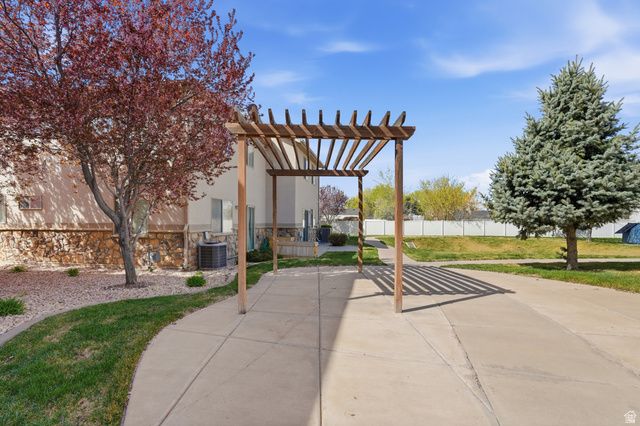 1068 E 16TH ST, Ogden, UT 84404