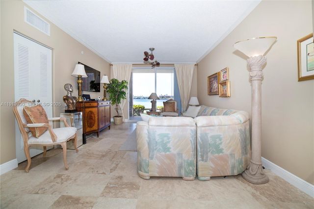 17100 N Bay Road 1107, Sunny Isles Beach, FL 33160