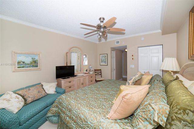 17100 N Bay Road 1107, Sunny Isles Beach, FL 33160