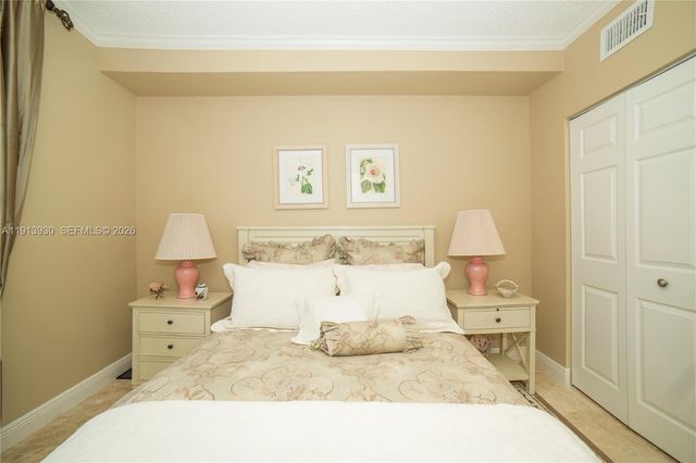 17100 N Bay Road 1107, Sunny Isles Beach, FL 33160