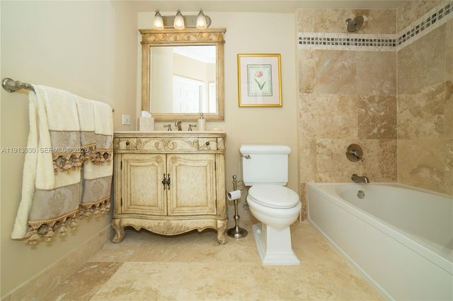 17100 N Bay Road 1107, Sunny Isles Beach, FL 33160