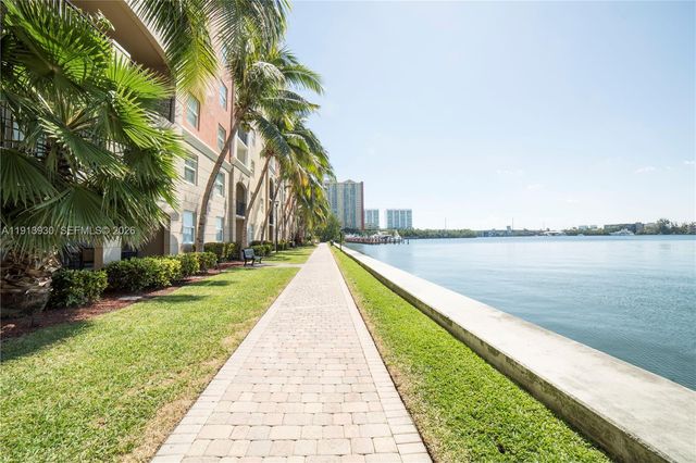 17100 N Bay Road 1107, Sunny Isles Beach, FL 33160