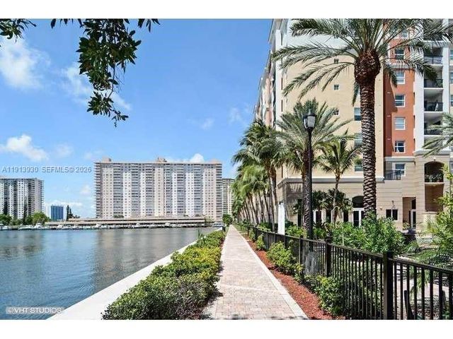 17100 N Bay Road 1107, Sunny Isles Beach, FL 33160