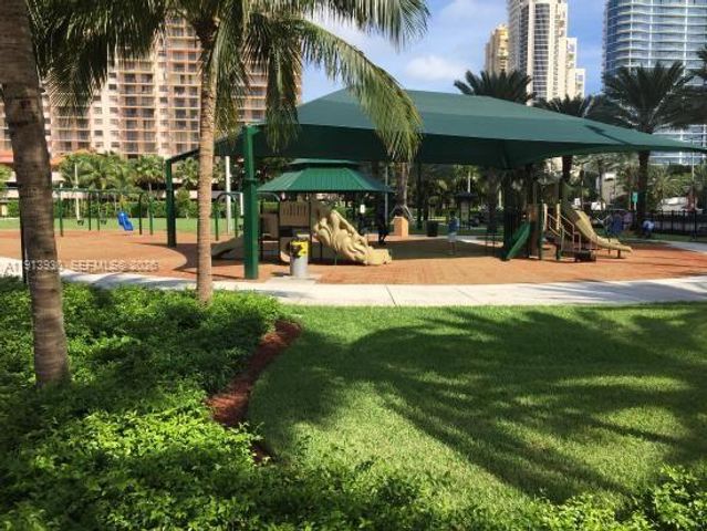 17100 N Bay Road 1107, Sunny Isles Beach, FL 33160