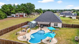 105 Cocopa Cove, Lake Kiowa, TX 76240