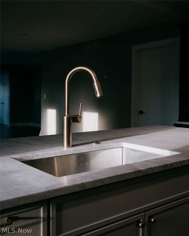 7427 Herman Avenue, Cleveland, OH 44102