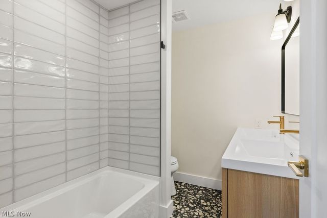 7427 Herman Avenue, Cleveland, OH 44102