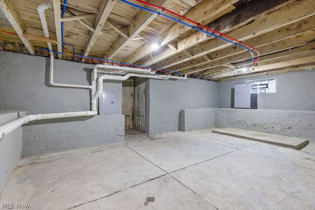 7427 Herman Avenue, Cleveland, OH 44102