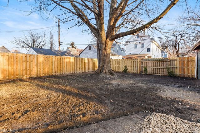 7427 Herman Avenue, Cleveland, OH 44102