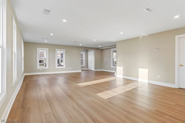 7427 Herman Avenue, Cleveland, OH 44102