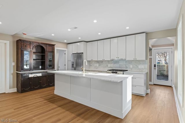 7427 Herman Avenue, Cleveland, OH 44102