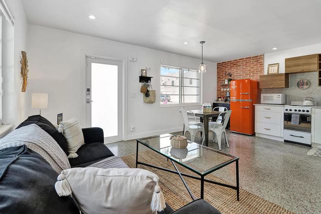 430 N K Street, Lake Worth Beach, FL 33460