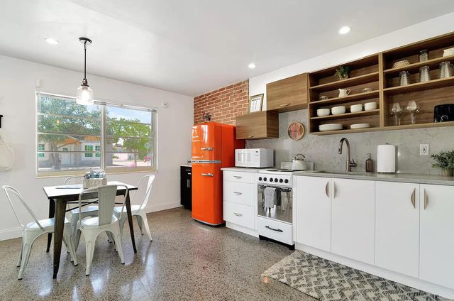 430 N K Street, Lake Worth Beach, FL 33460