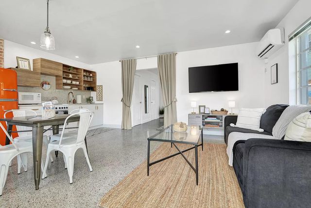 430 N K Street, Lake Worth Beach, FL 33460