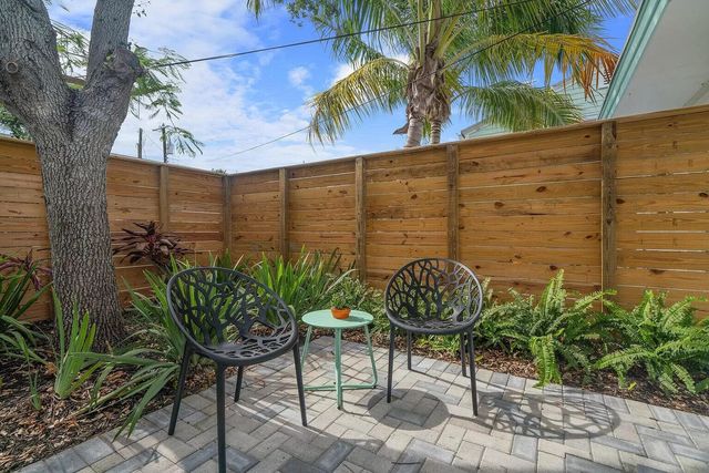 430 N K Street, Lake Worth Beach, FL 33460