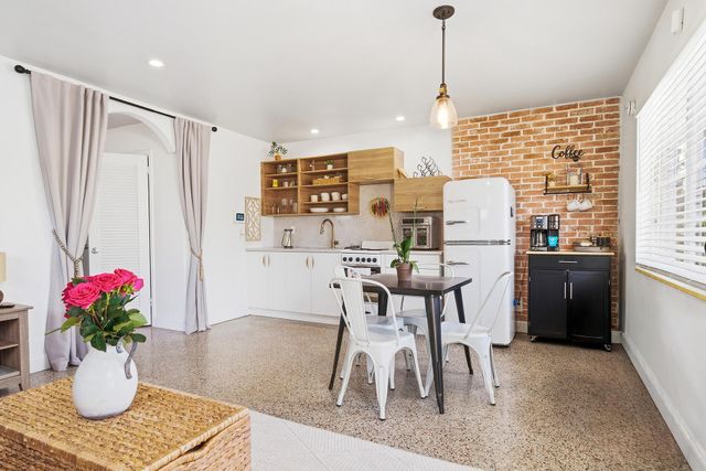 430 N K Street, Lake Worth Beach, FL 33460