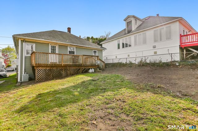 39 Soundview Avenue, Milford, CT 06460