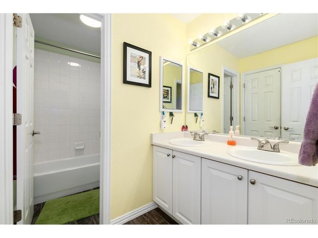 9798 Sylvestor Rd, Highlands Ranch, CO 80129