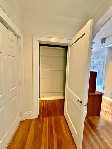 1468 Commonwealth Ave 1468, Boston, MA 02135