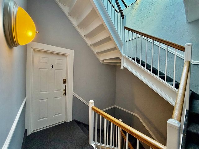 1468 Commonwealth Ave 1468, Boston, MA 02135
