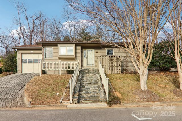 5 Hedgerose Court A, Asheville, NC 28805