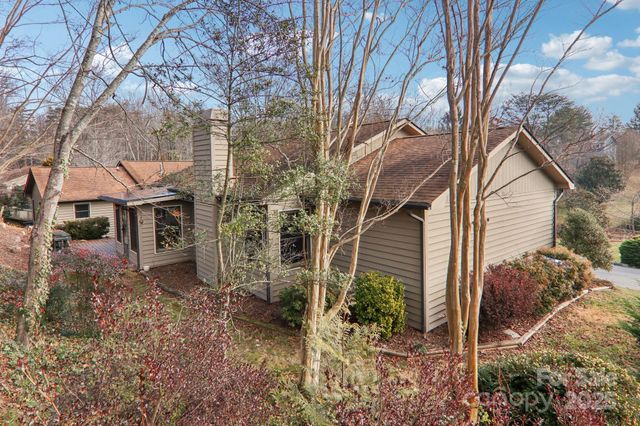 5 Hedgerose Court A, Asheville, NC 28805