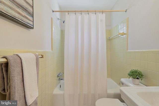 5602 OGDEN RD, Bethesda, MD 20816