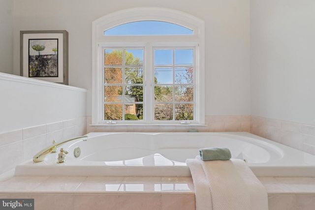 5602 OGDEN RD, Bethesda, MD 20816